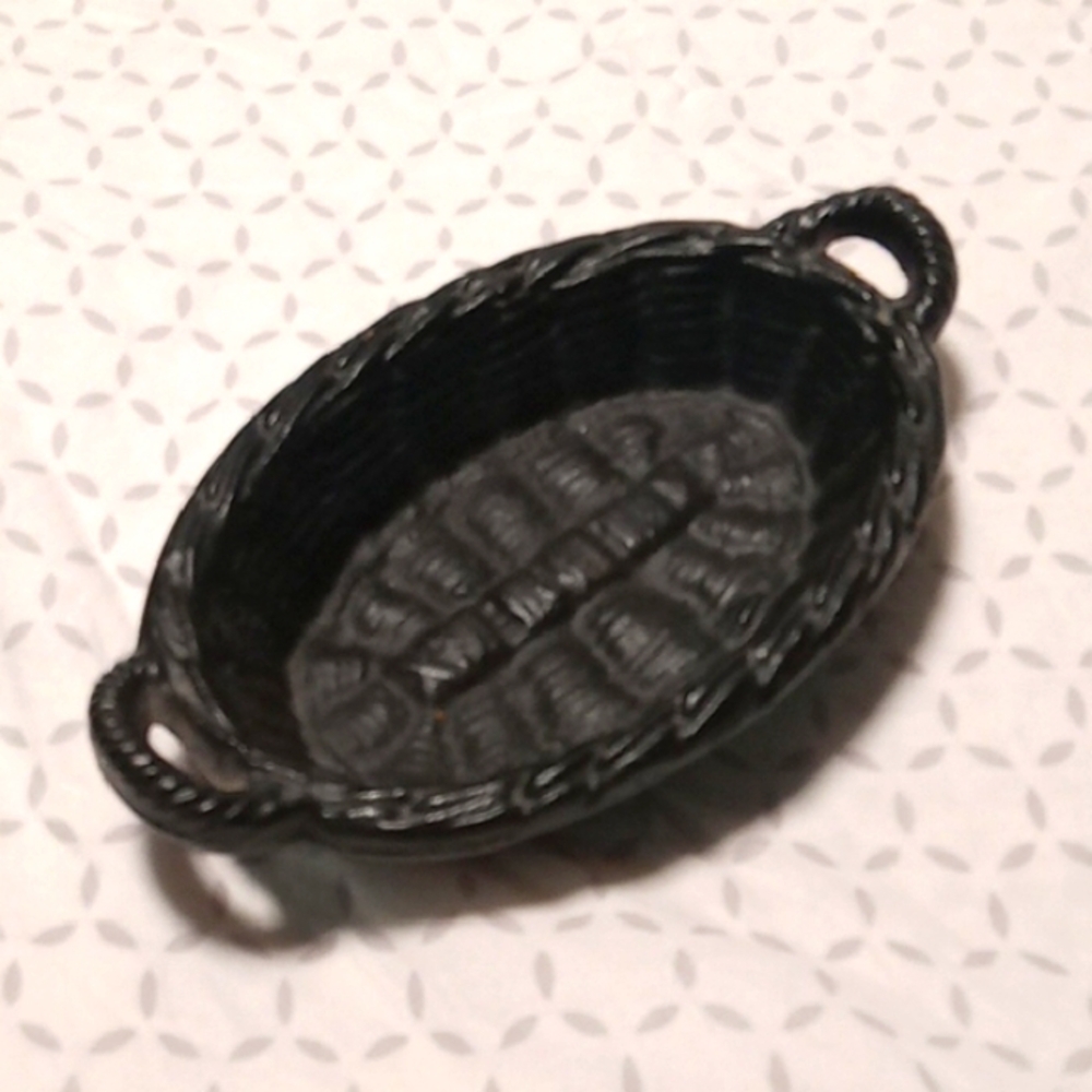 Wilton Miniature Weave Basket Vtg Cast Iron